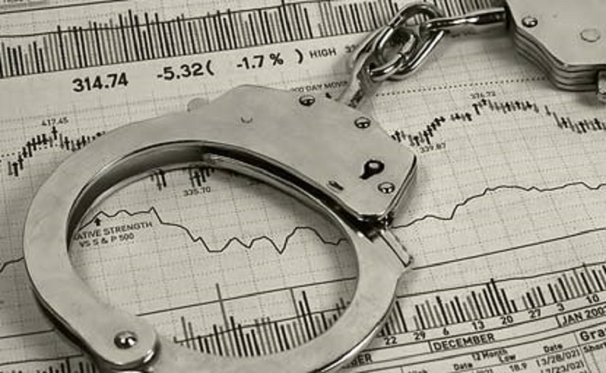 الامن يحبط بيع ارض بقيمة مليون دينار بواسطة اوراق مزروة ويلقي القبض على شخصين تورطا في القضية