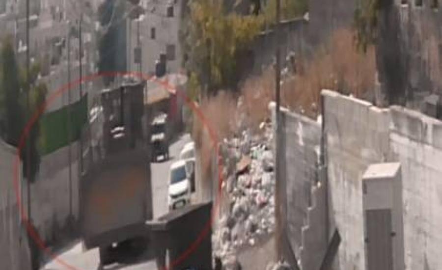 كتيبة جنين تنشر مشاهد لتفجير عبوة ناسفة في جرافة عسكرية  ..  فيديو 