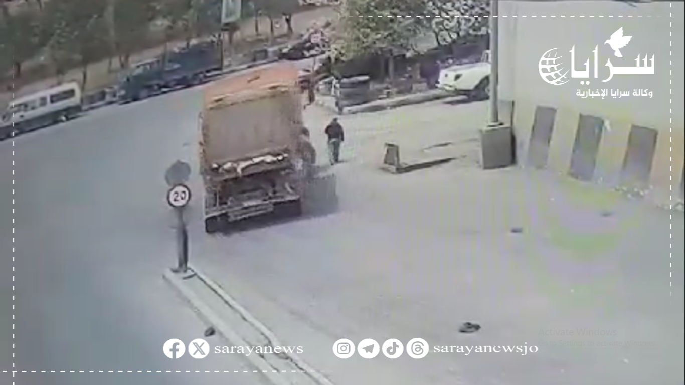 وفاة عامل وطن دهسًا بضاغطة نفايات في عمّان  ..  فيديو 