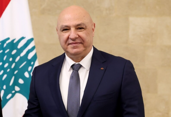 الرئيس اللبناني: التفاوض مع إسرائيل أكثر أمانًا من الحرب