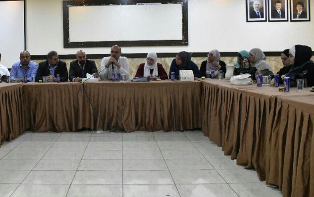 "الصيادلة" تلوح بالتصعيد ضد مقترح يخفض المسافة بين الصيدليات