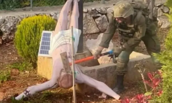 السجن شهرًا لجندي إسرائيلي حطم تمثال المسيح جنوبي لبنان