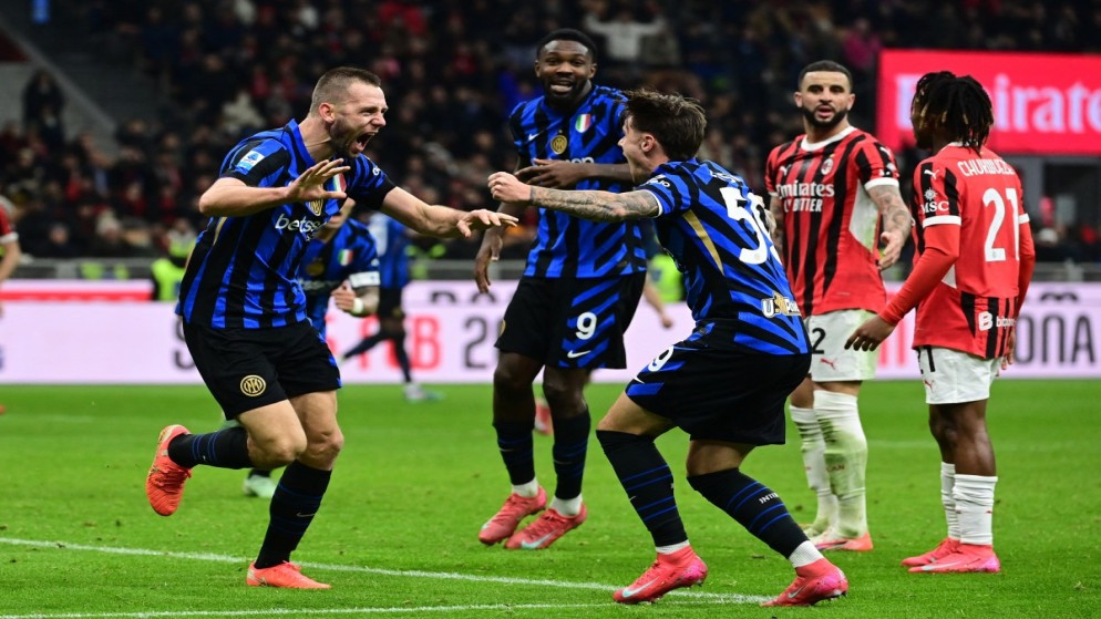 لقب الدوري الإيطالي لكرة القدم قد يحسم بركلات الترجيح
