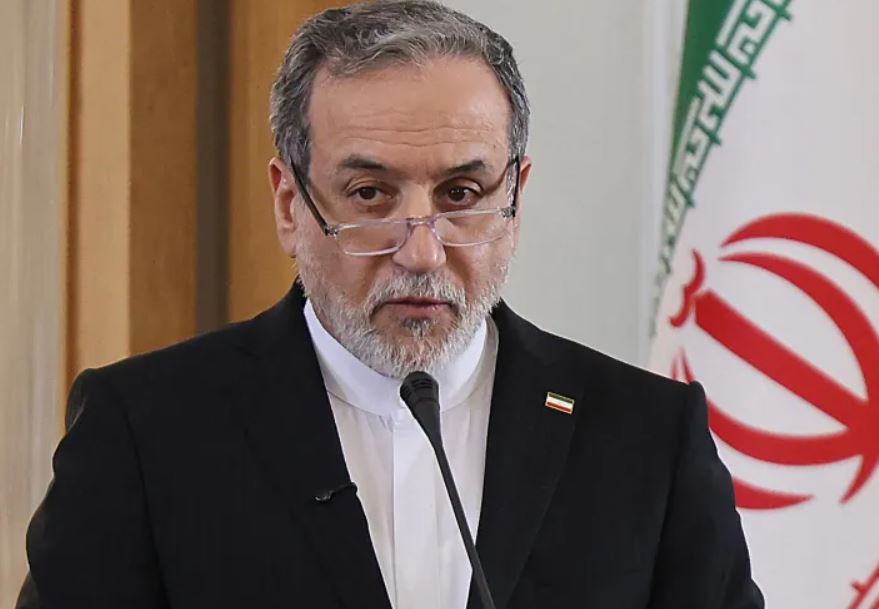 عراقجي: نتوقع ردا أميركيا الثلاثاء على المقترح الإيراني لفتح مضيق هرمز  