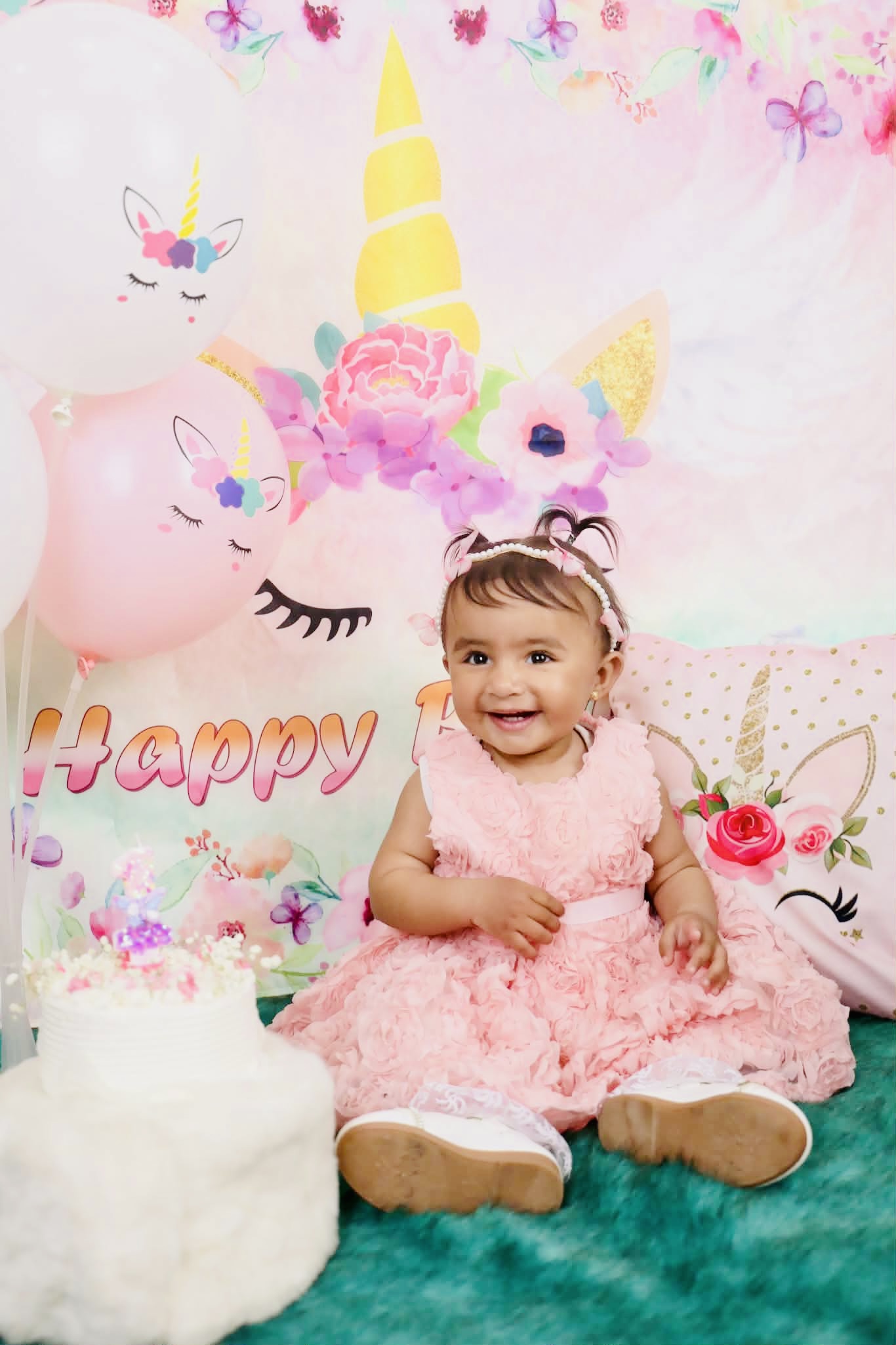 (آيلا) عبد التويجر ..  كل عام وأنتِ بألف خير 