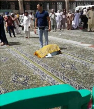 السعودية ..  توضيح حول حقيقة وفاة أحد المصلين ساجدا في المسجد النبوي