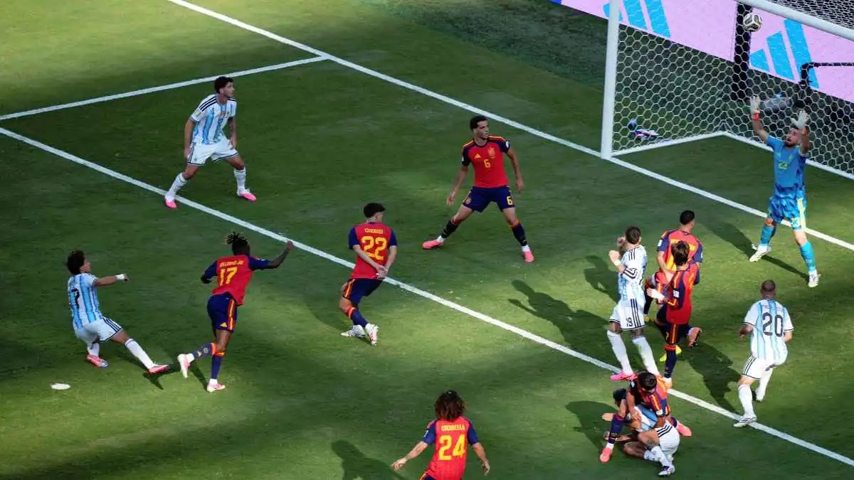 جمهور الأرجنتين يطلق حملة للمطالبة بإعادة نهائي كأس العالم 2026 