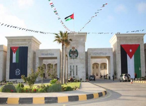 من يَصعد ومن يُغادر؟ ..  إحالات مُرتقبة إلى التقاعد في منظومة الأمن 