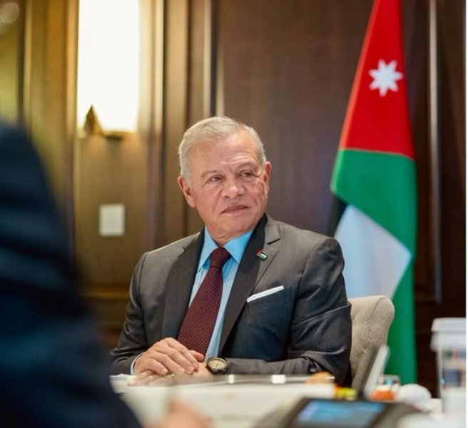 الملك وسلطان عُمان يبحثان هاتفيا المستجدات الإقليمية