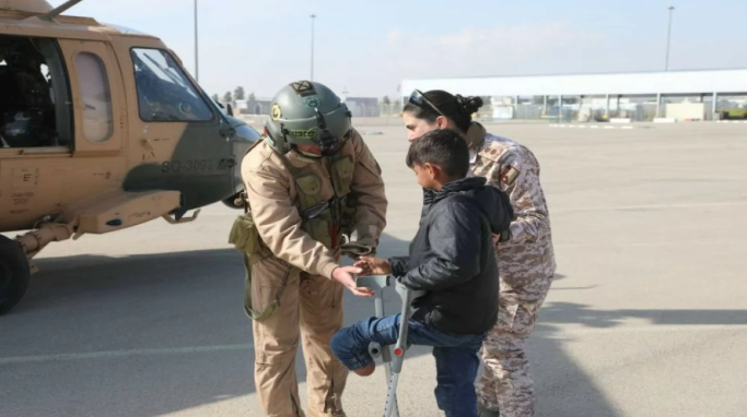 وصول دفعة جديدة من أطفال قطاع غزة لتلقي العلاج في الأردن