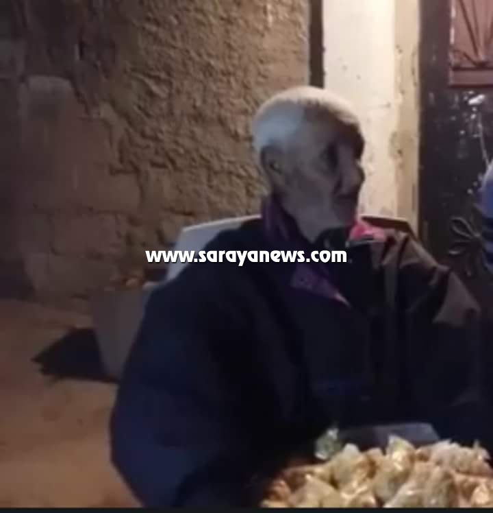 قصة بائع الترمس الثمانيني الذي اشغل حكام الهاشمية الإداريين