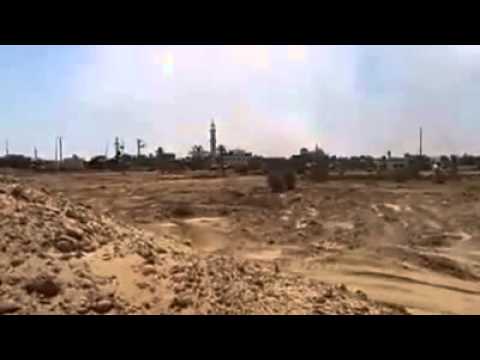 جندي  صهيوني يصوّر لحظة قصف مسجد في غزة 