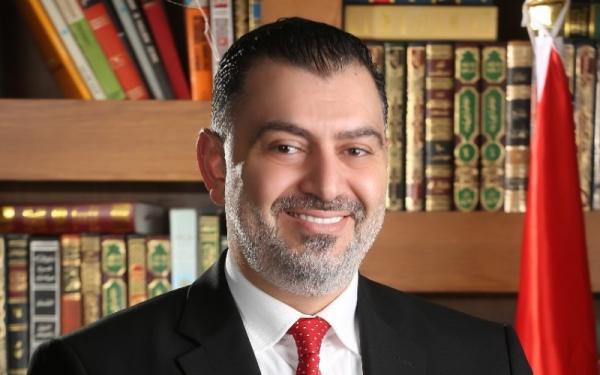 وزير العمل يتعرض لحالة إغماء داخل الرئاسة  .. تفاصيل 