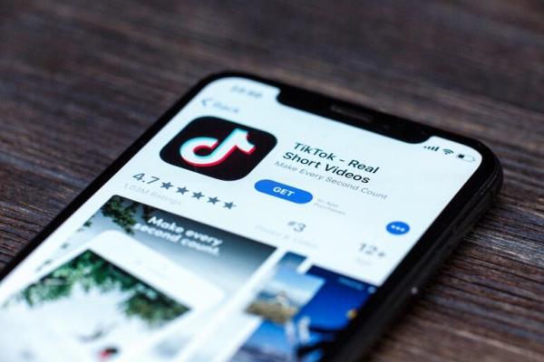 ميزة جديدة من "تيك توك" تتيح للآباء مراقبة حسابات أطفالهم