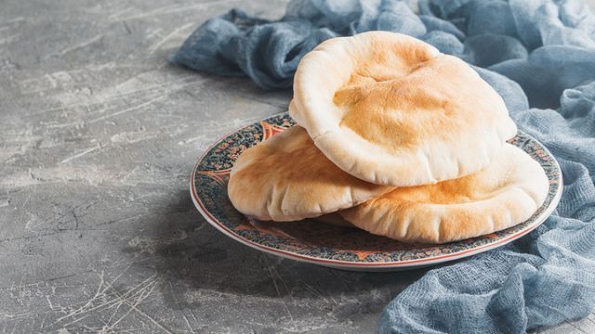 تحب الخبز الأبيض؟  ..   إليك تأثيرات محتملة على صحتك قد لا تعرفها