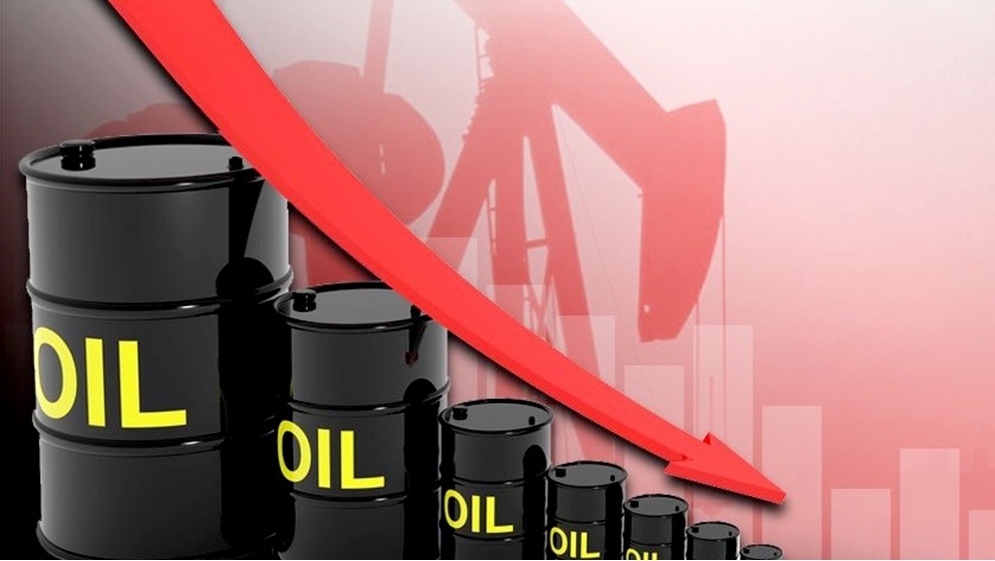 النفط يتجه للتراجع للأسبوع الثاني مع انحسار مخاوف الإمدادات