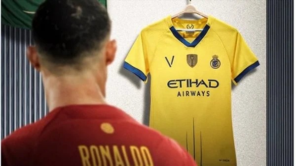 تقرير يفيد باقتراب رونالدو من النصر السعودي بقيمة فلكية