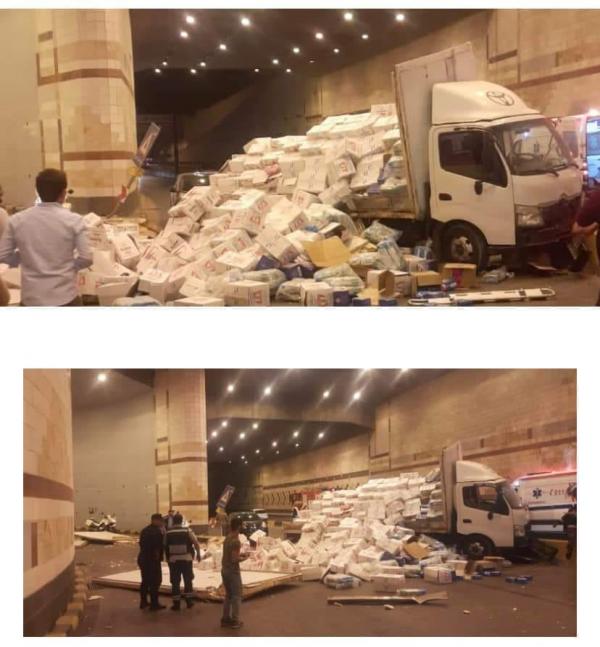 اغلاق نفق الدوار الرابع اثر تدهور مركبة شحن
