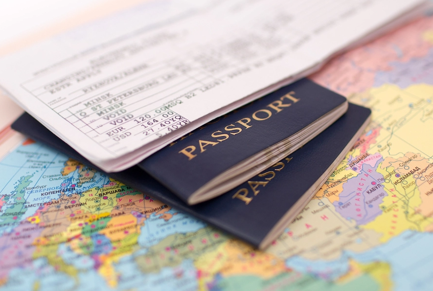 دول عربية "فازت" وأخرى بين الأسوأ ..  أقوى وأضعف جوازات السفر بـ2023