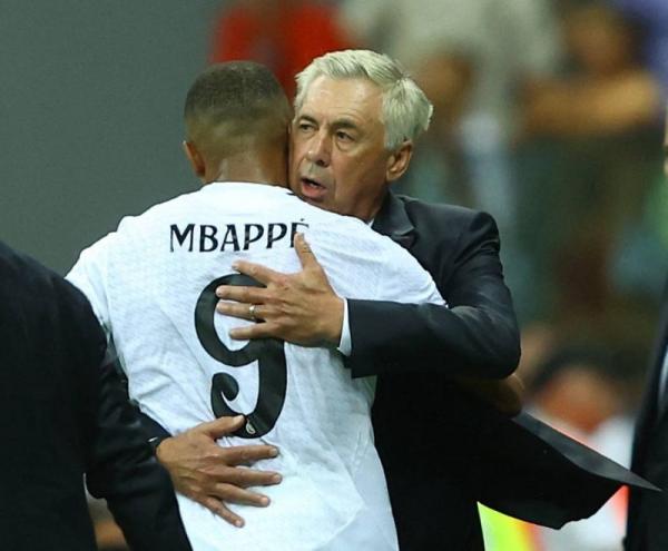 ريال مدريد يتفق مع أنشيلوتي على فسخ العقد