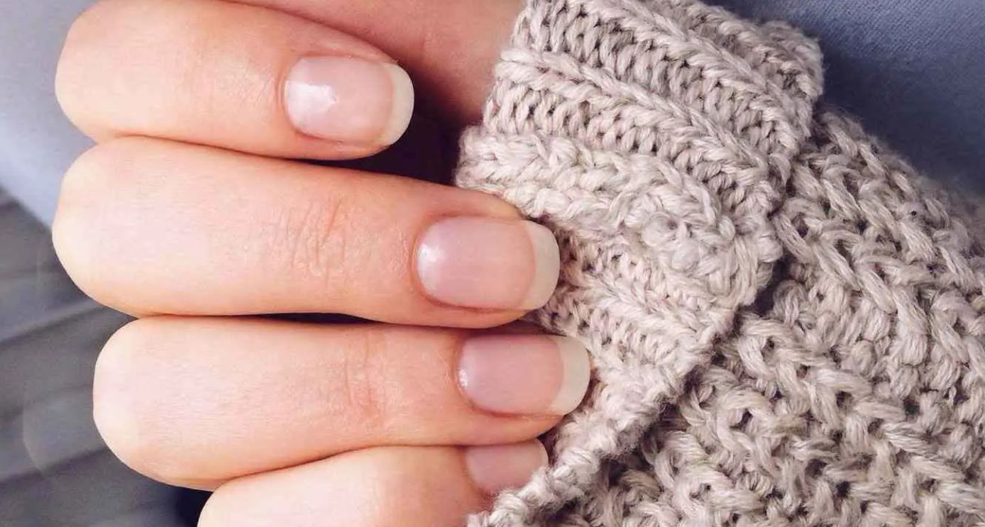 "مرآة لجسدك" ..  5 تغيرات في الأظافر تكشف أمراضاً باطنية ومناعية  