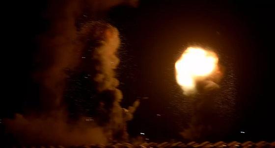 الاحتلال يشن قصفاً عنيفاً على قطاع غزة