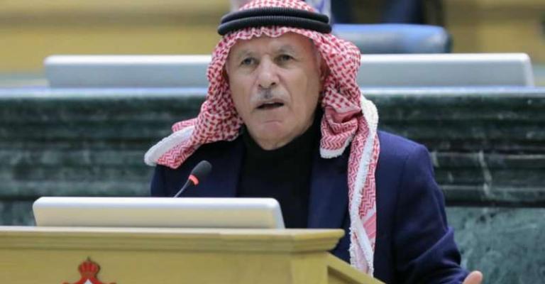 العرموطي: الأولى تخفيض ضريبة الكاز للفقراء وليس السجائر والتبغ