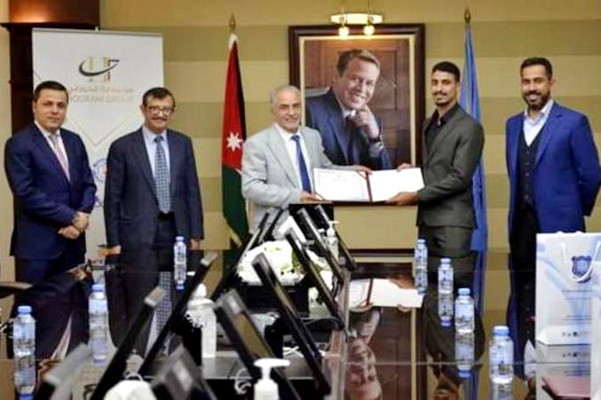 جامعة عمان الأهلية تكرم الطلبة الفائزين في مسابقة تحالف MIC الأميركي