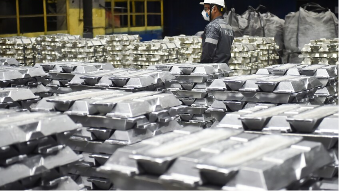 الألمنيوم يقفز إلى أعلى مستوى منذ 2022