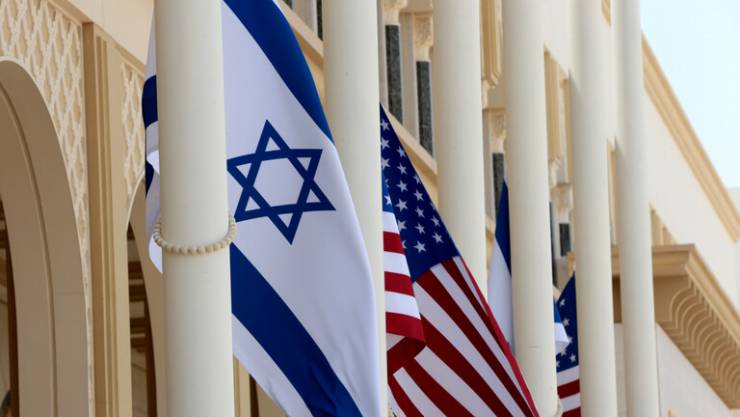 مسؤولان أمريكيان يكشفان اسم دولتين كانتا قريبتين من التطبيع مع إسرائيل