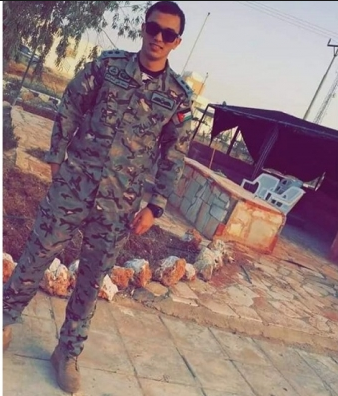 الجيش يكرم ذوي الشهيد النقيب الطيار أحمد الخوالدة