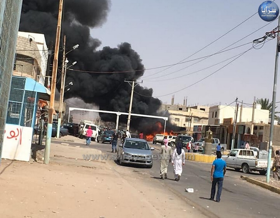 بالصور ..  حريق ضخم يطال منزل و محل تجاري في العقبة