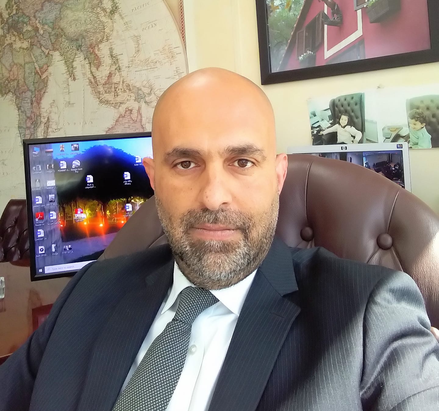 عضو اللجنة الملكية "النابلسي": أحفظ أجزاء من القرآن وعائلتي خدمت الوطن بأحلك أيامه و والدي كان وزيرا تحت نيران البنادق و المدافع