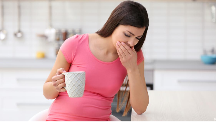 علاج الغثيان بالليمون وبأساليب طبيعية أخرى  ..  تعرفي عليها