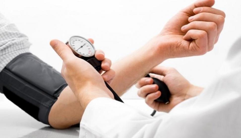 ما علاقة الكملات الطبيعية بضغط الدم؟