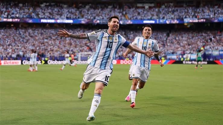 ميسي ينفرد بصدارة هدافي كأس العالم عبر التاريخ بـ18 هدفا