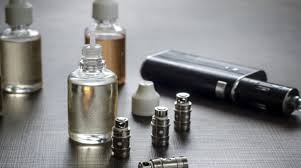 "الصحة النيابية": تخفيض الضريبة على السجائر الإلكترونية يشجع على التدخين