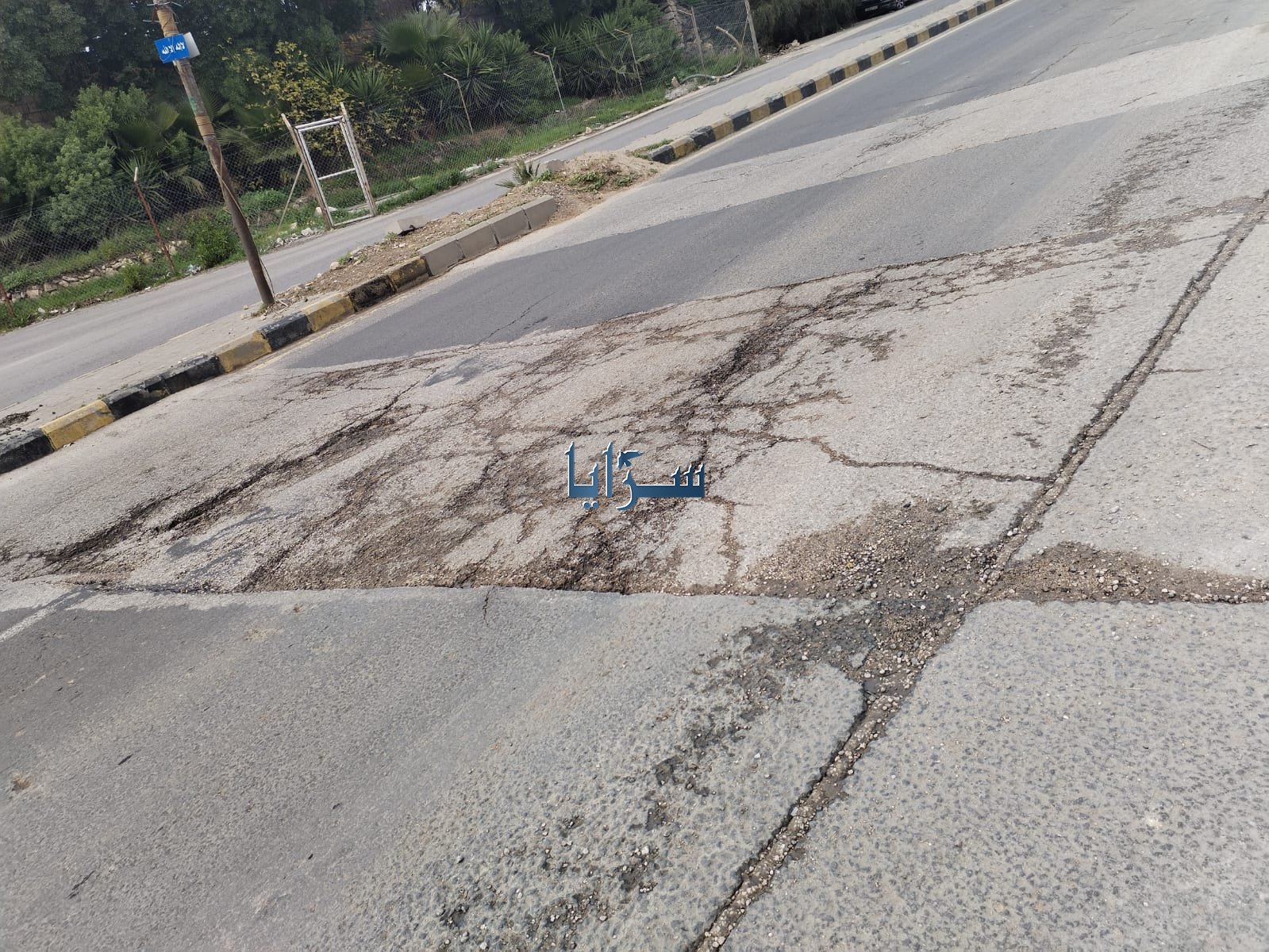 أمام الوزير ابو السمن ..  أشغال جرش "غائبة فيلة" عن طرق أجمل المُدن السياحية في المملكة - صور 