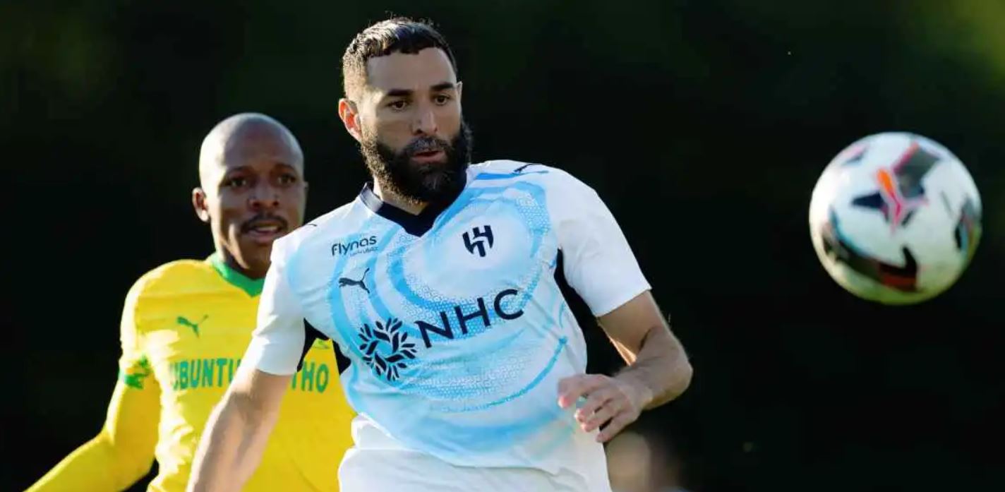 "لم يتوقع" ..  ردة فعل كريم بنزيما بعد رغبة الهلال في رحيله   