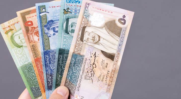 مهم من وزارة الأشغال حول صرف فروقات رواتب وعلاوات موظفي المياومة 
