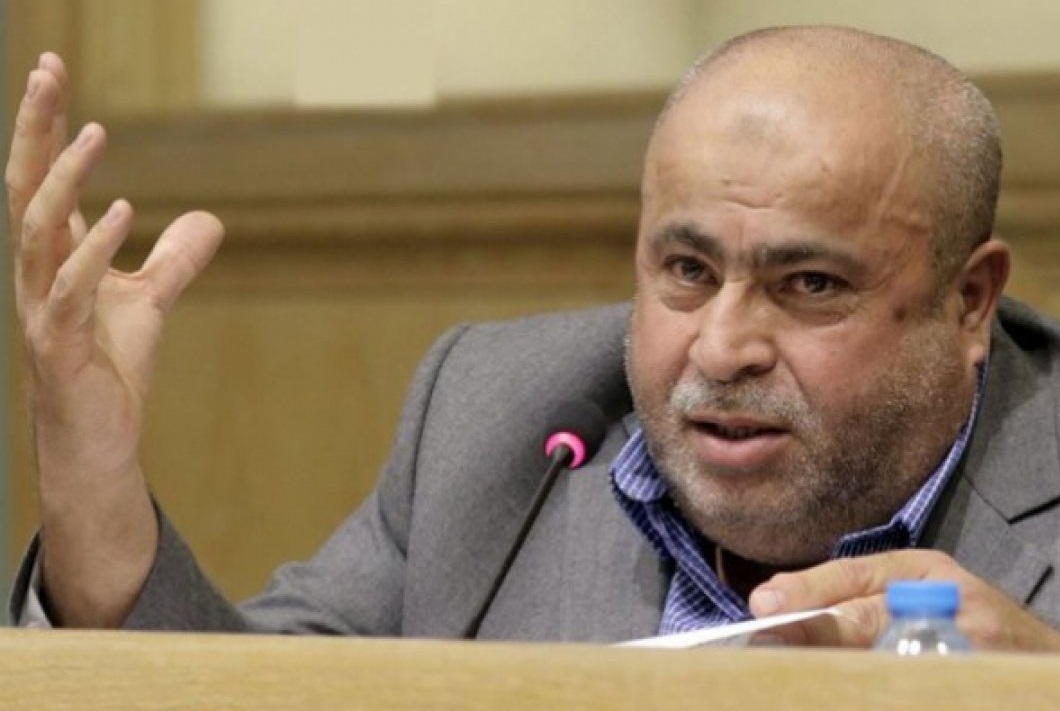 النائب خليل عطية : "لقد طغى الخطب وغاصت بالدماء الركب ..  الله أكبر وحي على الجهاد"