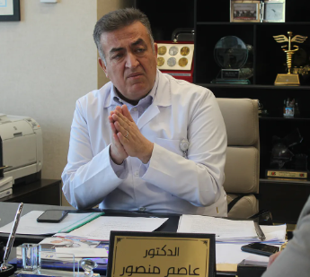 عاصم منصور: إنهاء الموافقات الخاصة بأطفال غزة المصابين بالسرطان للعلاج في الأردن