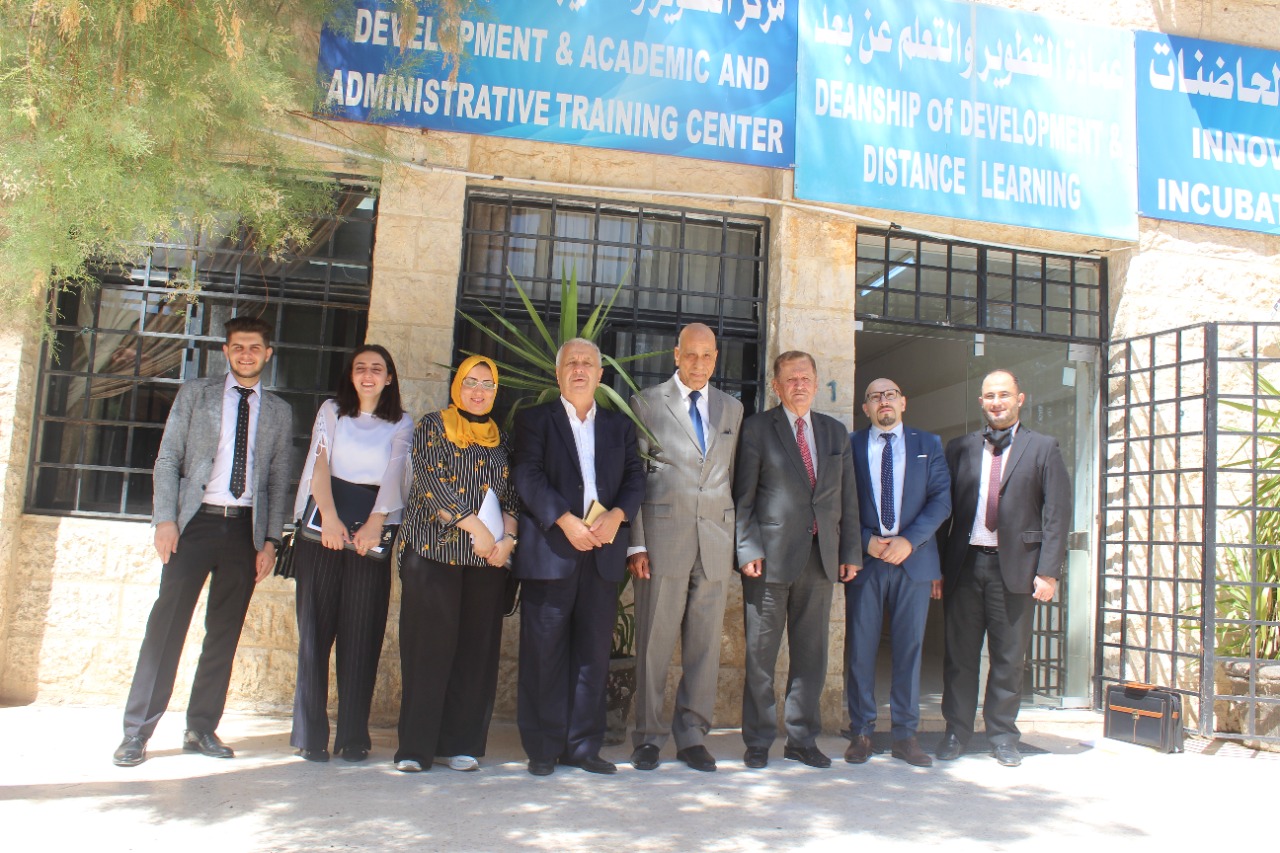 الاهتمام بالبعد الدولي في جامعة فيلادلفيا