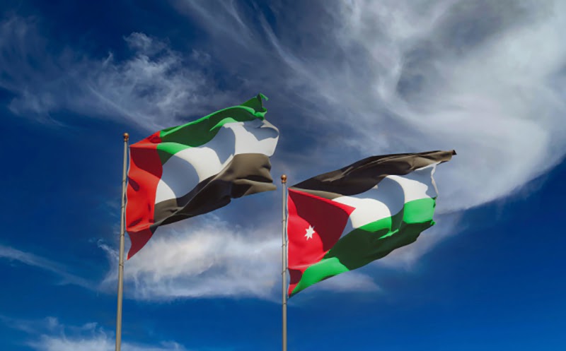 الإمارات تعلن تضامنها الكامل مع الأردن في مواجهة الهجمات الصاروخية