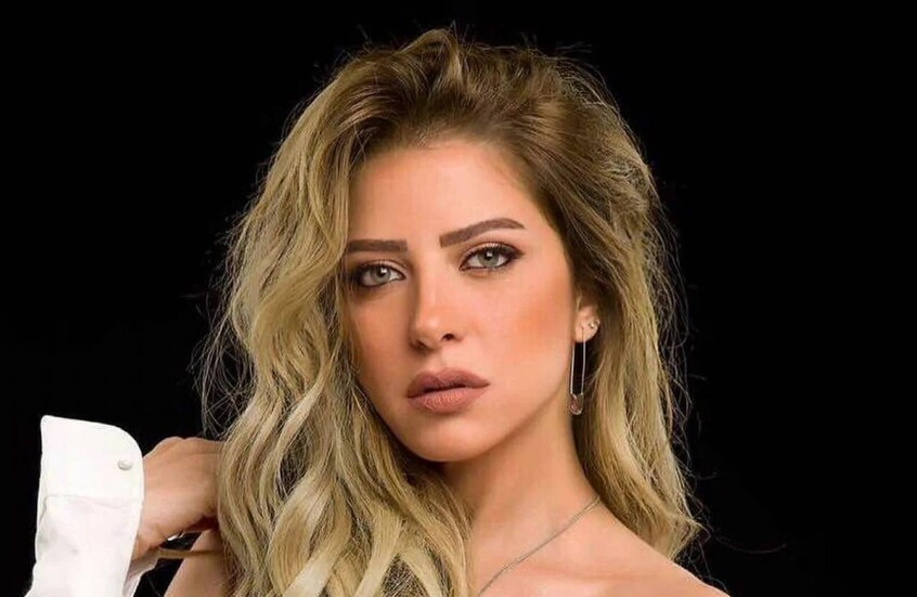 "متى أنجبته" ..  ريم مصطفى تزف نجلها وسط ذهول الجمهور - (فيديو)