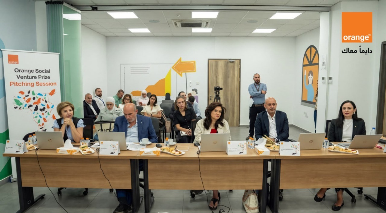 13 رياديةً وريادياً يستعرضون أفكارهم في النسخة المحلية العاشرة من جائزة Orange للمشاريع الريادية المجتمعية لعام 2026