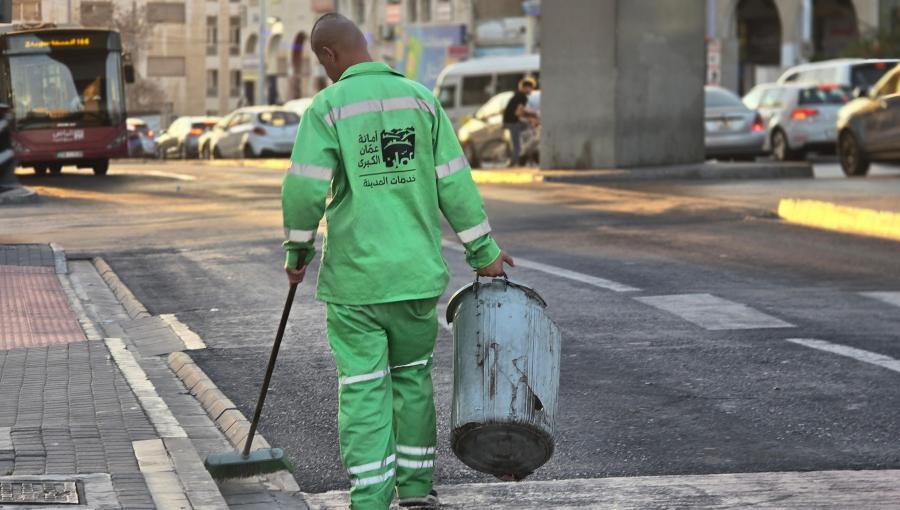 الأمانة تكشف مصير عمال الوطن بعد الاتفاق مع 3 شركات لإدارة النفايات