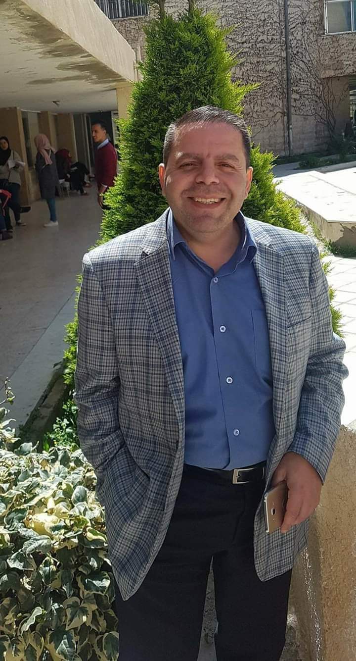 احمد زياد أبو غنيمة .. مبارك التخرج 