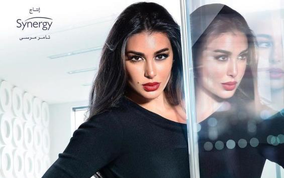 هجوم على ياسمين صبري بسبب ربع مليون دولار