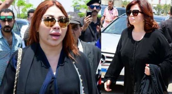 إليكم قصة الخلاف الكاملة بين غادة إبراهيم وإلهام شاهين أثناء جنازة سمير صبري